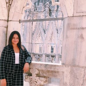 Meet your Posher, Ali